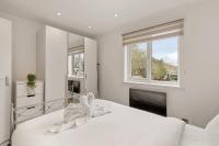 1 Bed Flat Near ExCel, DLR & City Airport - B&B Londra