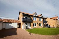 Host & Stay - Baywatch - B&B Beadnell