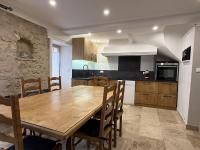 nouveau, jolie maison de village avec 3 chambres - Chambres d’hôtes La Bastide-des-Jourdans