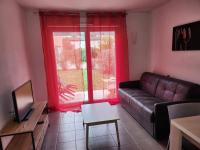 Charming house in Occitanie - B&B Saint-Christol