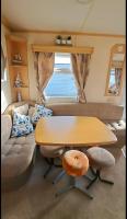 Plum 1 a 3 bed 8 berth luxury static caravan, bedding included, best plot closest to Sealands Family Clubhouse on Coral Beach short walk to rides and beach in Ingoldmells - Chambres d'hôtes Ingoldmells