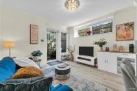 Beautiful Cozy and Private Two Bedroom& One Bathroom - B&B Vancouver