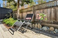 Beautiful Cozy and Private Two Bedroom& One Bathroom - B&B Vancouver