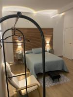 Apartamentos Rey 3 - Chambres d’hôtes Prado del Rey