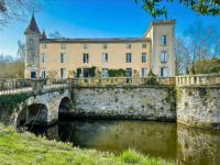 Vivez la vie de Chateau aux portes de Bordeaux - B&B Saint-Sulpice