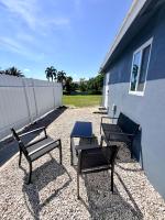 2 bed peaceful, lakeview studio NO FEES - B&B Atlantis