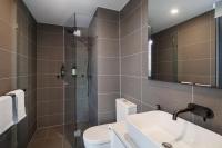 Utopia Apartments 2 Bed, 2 Bath, Parking, Pool, Gym - B&B Brisbane