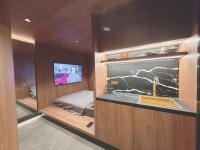Chic Inner-City Hideaway Studio in Surry Hills - B&B Sydney