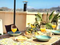 Ático con gran terraza, barbacoa y piscina - B&B Águilas