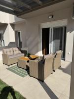 Luxury Apartman Family Aleksandrov - B&B Níkiti
