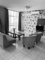 Oceanic Beachside Bliss 2 Bedroom Retreat - B&B Durban