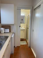 Ciara's Cottage CC'S - B&B Illawong