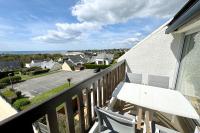 Superbe appartement duplex - Vue mer - Piscine - B&B Guidel