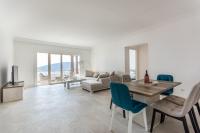 One Bedroom Apartment in Lustica Bay Marina - B&B Luštica