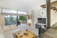 Elegant Holiday Home with Pool and Terrace Marbella Area - Ferienwohnung Estepona