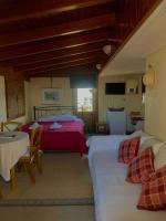 Athens view loft Chalandri near metro station - Bed and Breakfast Athene