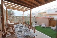 VF34 Patio House - B&B Ermoúpolis