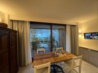 Deluxe Apartment mit Balkon und 2 Schlafzimmern