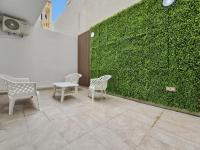 Close to Seafront Spacious brand new 2 BR 2 Bath & outdoor - B&B San Pawl il-Bahar
