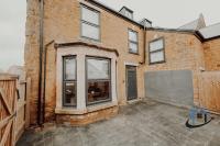 Manor House Apartments - Ferienwohnung Desborough