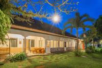 DWM ESA di Kubu Homestay By Reccoma - Chambres d'hôtes Singaraja