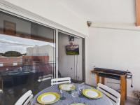 Appartement climatisé 2 pièces à 160m de la plage avec terrasse, parking privé et proche commerces - FR-1-423-240 - B&B Le Grau-d'Agde
