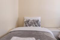 Doppel- oder Zweibettzimmer