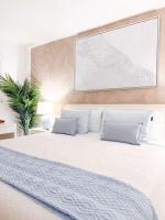 New Charming Apt Walk to Beach & Pool Key Biscayne - B&B Miami