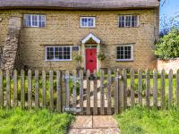 Manor Farm Cottages - B&B Milton Keynes