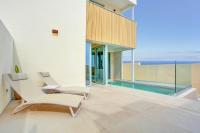 Villa Los Linos Heated Pool - 2 Min Walk Beach - Bed and Breakfast Las Eras