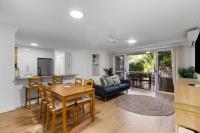 Mermaid Beach Hideaway - Family Getaway - B&B Gold Coast
