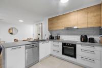 Mermaid Beach Hideaway - Family Getaway - B&B Gold Coast