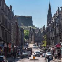 Quiet 1 Bed with Garden Views Near Leith & City Centre - Bed and Breakfast Edinburgh