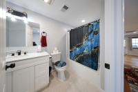 Brand-new 4BR, Sleeps 10, Treadmill, Piano, Free Boat Parking, Close to the Lake! - Chambres d'hôtes Somerset