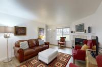 Private Townhome - Mountain Views & 2 Baths - B&B Boise