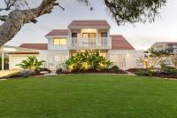Luxe Retreat - Buddina Beachside - Heated pool - B&B Poatina