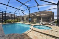 7BR Home w Private Pool at Solara Resort - Bed and Breakfast Kissimmee
