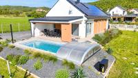 Nr 125 Villa Nightfall with covered and heated private pool - Biró Tours - Chambres d'hôtes Balatongyörök