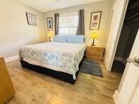 TUNA New Reno 1Mile 2 Beach Full Kit WD Large 2BD 2BA - B&B Bonita Springs