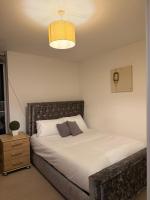 Luxury 2 bed Apt Canary Wharf - B&B London
