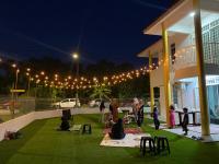 Anggun's palace - Bed and Breakfast Pasir Gudang