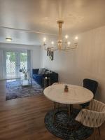 Modern Inglewood Gem 2BR 2BA Near SoFi - Bed and Breakfast Inglewood