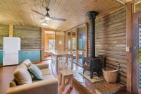 98 Ocean Parade Rustic Log Cabin - Chambres d’hôtes Dalmeny