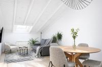 Corazón de la Ciudad by apartamentoscatedralcamino - B&B Burgos