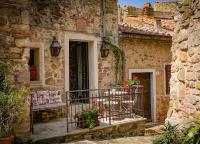 Elegant loft in the hills of Tuscany - B&B Montemerano