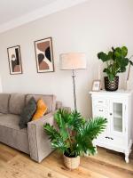 Warsaw Inside Premium Airport Apartment - B&B Varsavia