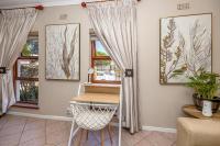 15min to V&A Waterfront, 5min to Canal Walk & 5min to Grand West Casino - B&B Città del Capo