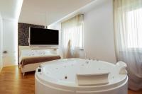 Bed&Dreams con Jacuzzi - B&B Bergamo