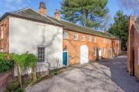 The Coach House - B&B Barlestone