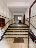 Bright & Cozy Flat - Walk to Beach & Train Station - B&B Sanremo